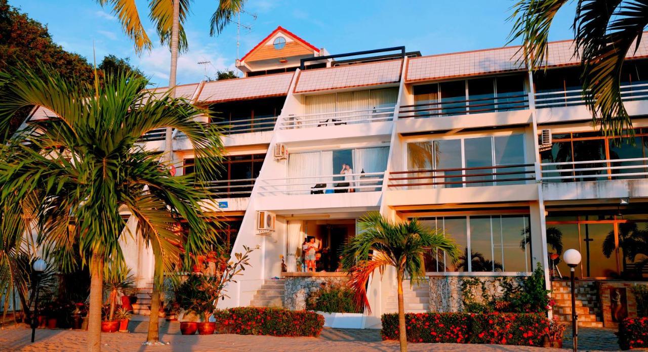 Villa มารินอส บีชเฮ้าส์ Marinos House *